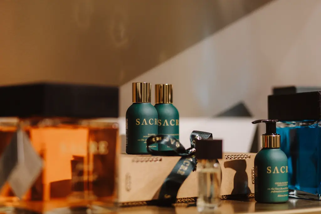 Travel Kit in Edizione Limitata.webp