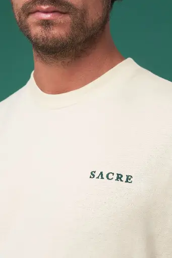 T-shirt SACRE con ricamo e stampa